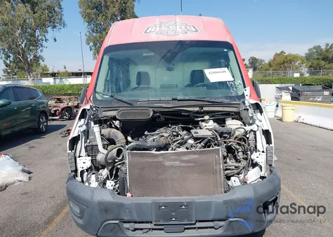 2021 Ford Transit-350 Cargo Van z USA, uszkodzony, nr VIN 1FTBW3XG3MKA51899